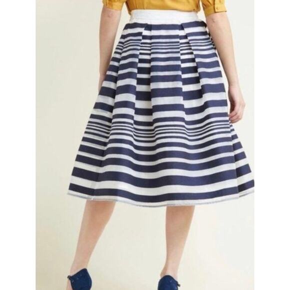 ModCloth Soirée Navy White Stripe Nautical A-Line Twirl Full Swing Midi Skirt M - Picture 2 of 4